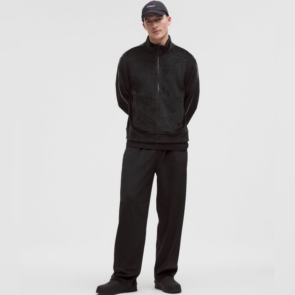 Lululemon Men’s “Velour” Pant 32”-34” Inseam (L) *RELAXED FIT*